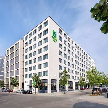 Holiday Inn Berlin City East Side, An Ihg Hotel Exterior photo