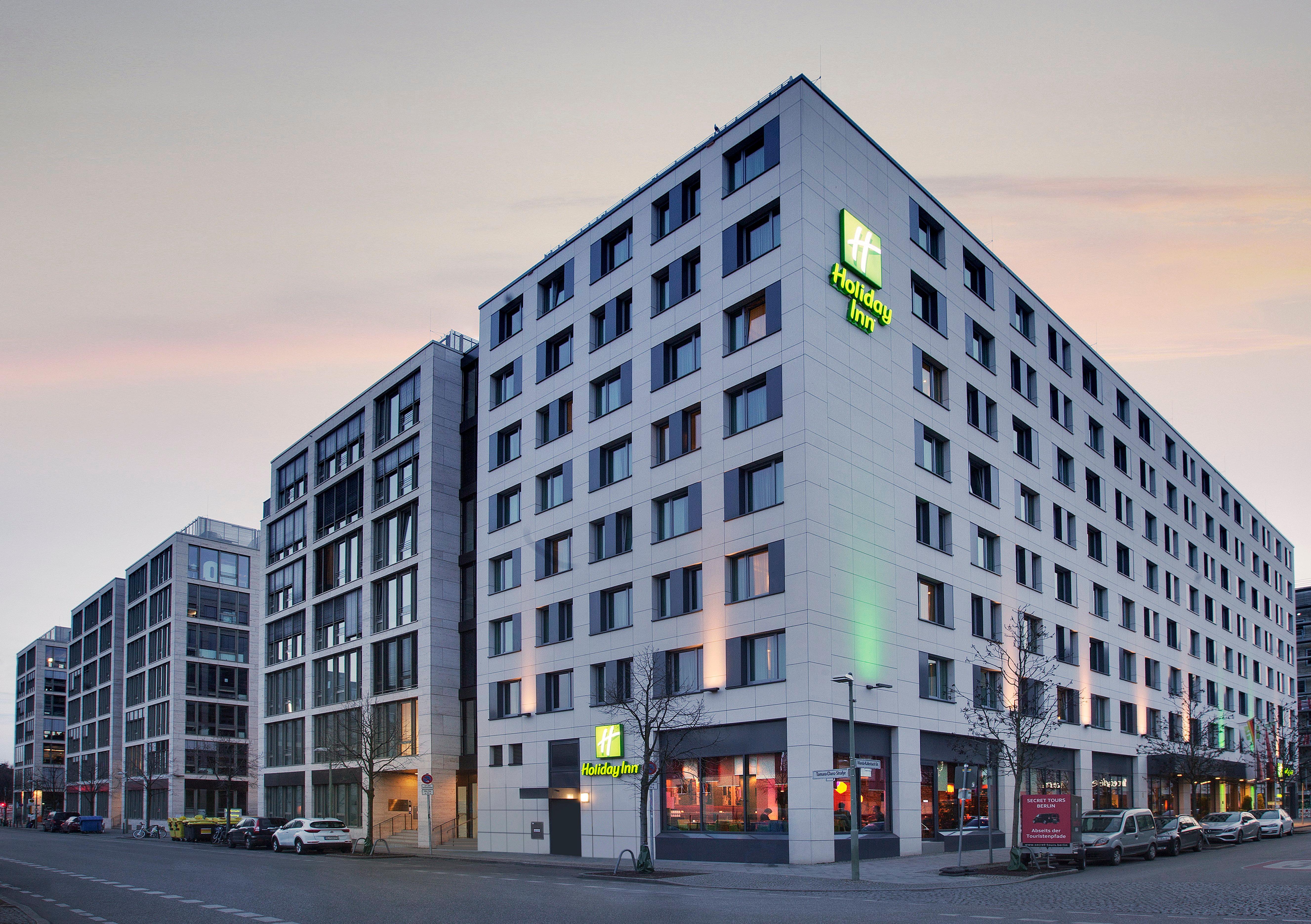 Holiday Inn Berlin City East Side By Ihg Exterior photo