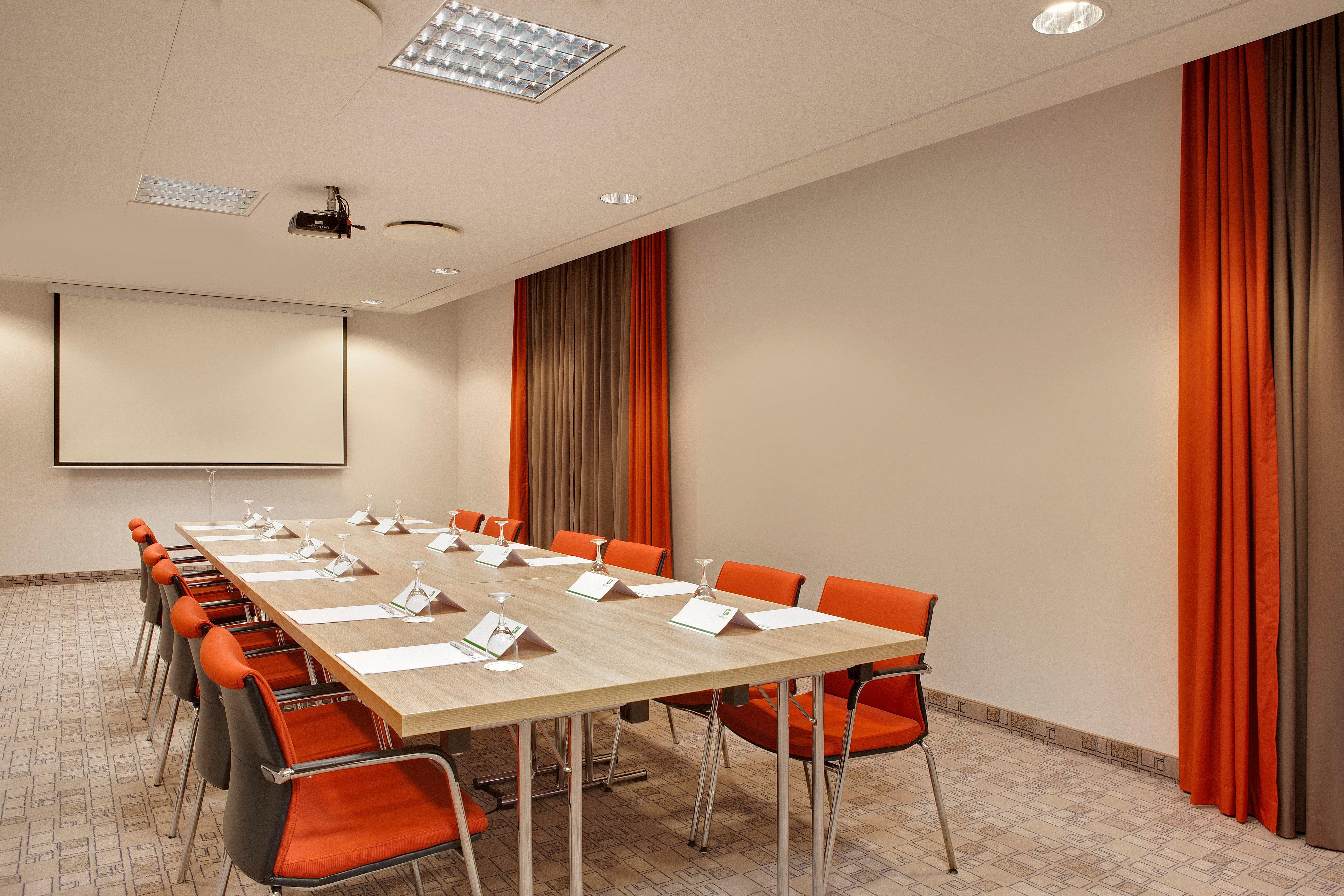 Holiday Inn Berlin City East Side By Ihg Exterior photo