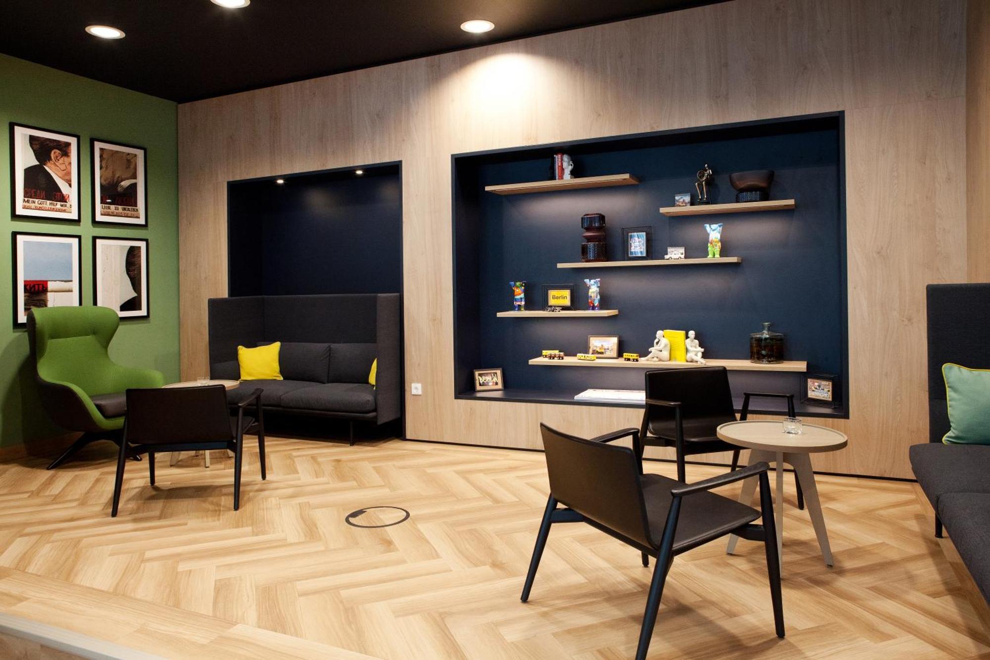 Holiday Inn Berlin City East Side By Ihg Exterior photo