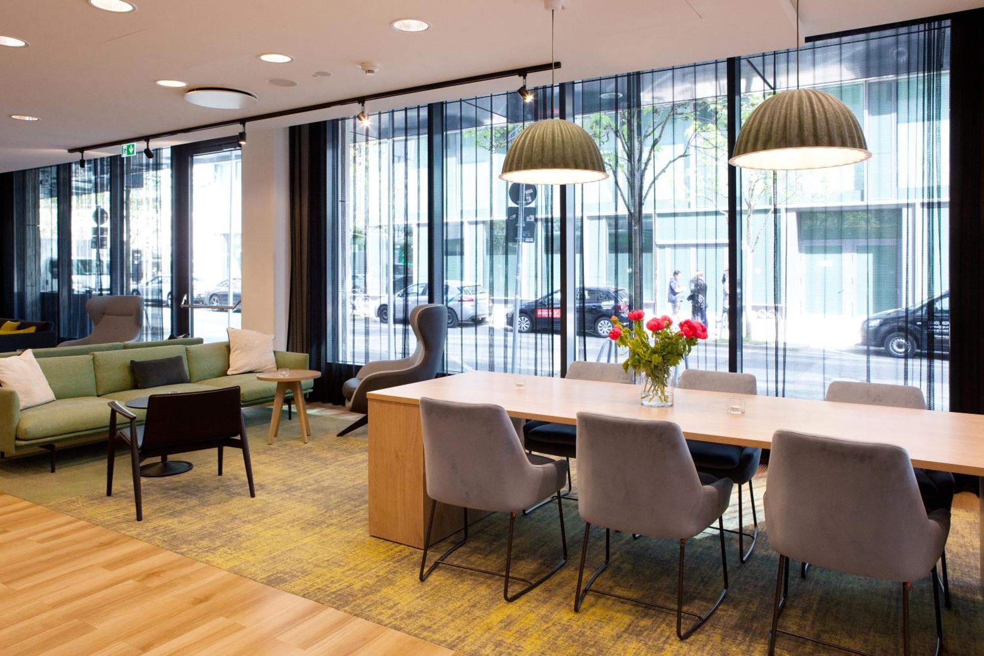 Holiday Inn Berlin City East Side By Ihg Exterior photo