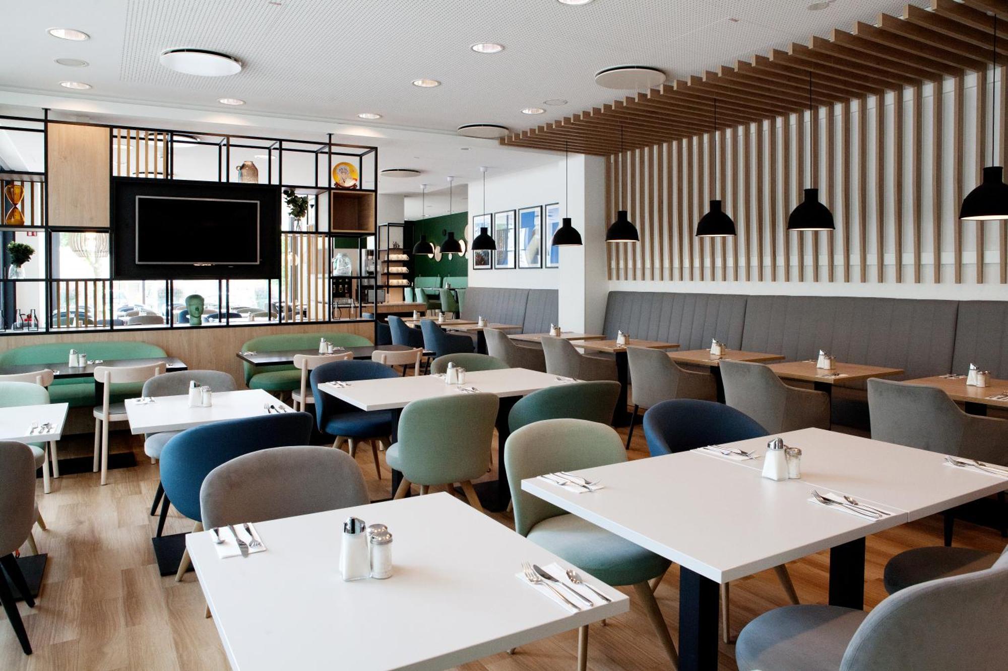 Holiday Inn Berlin City East Side By Ihg Exterior photo